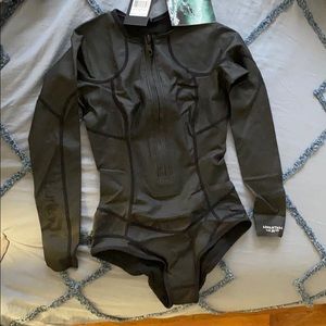NWT Hurley advantage wetsuit
